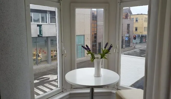 Spacious Tower Centre Apartamento *